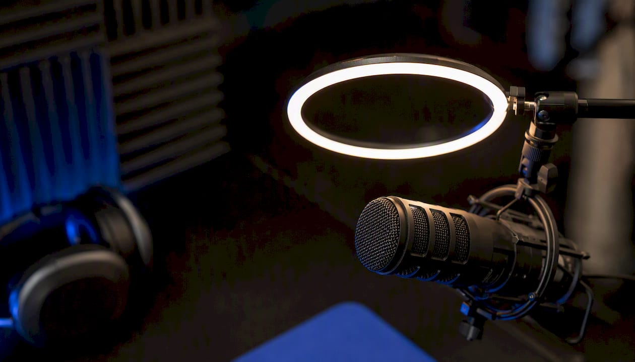 Streamer microphone and ring light close-up