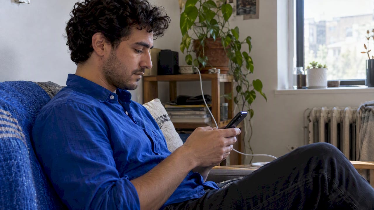 Creators: How Instant Messaging Apps Work and What Encryption Misses