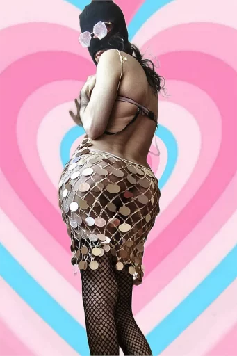 سالب خنيث - Sissy Sarah