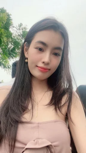 Nhi rose