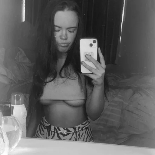 Brunettemilf