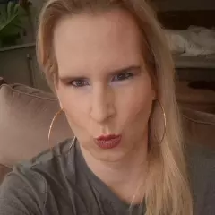 Britney-Dutch-TS