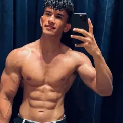 Enzo Arryo